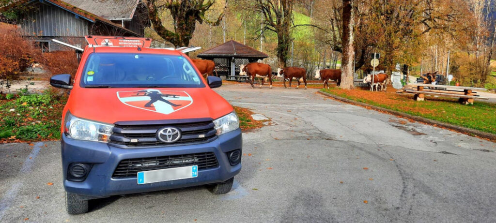 Photo du camion de l'entreprise de débouchage de canalisation "Le petit Déboucheur Savoyard"